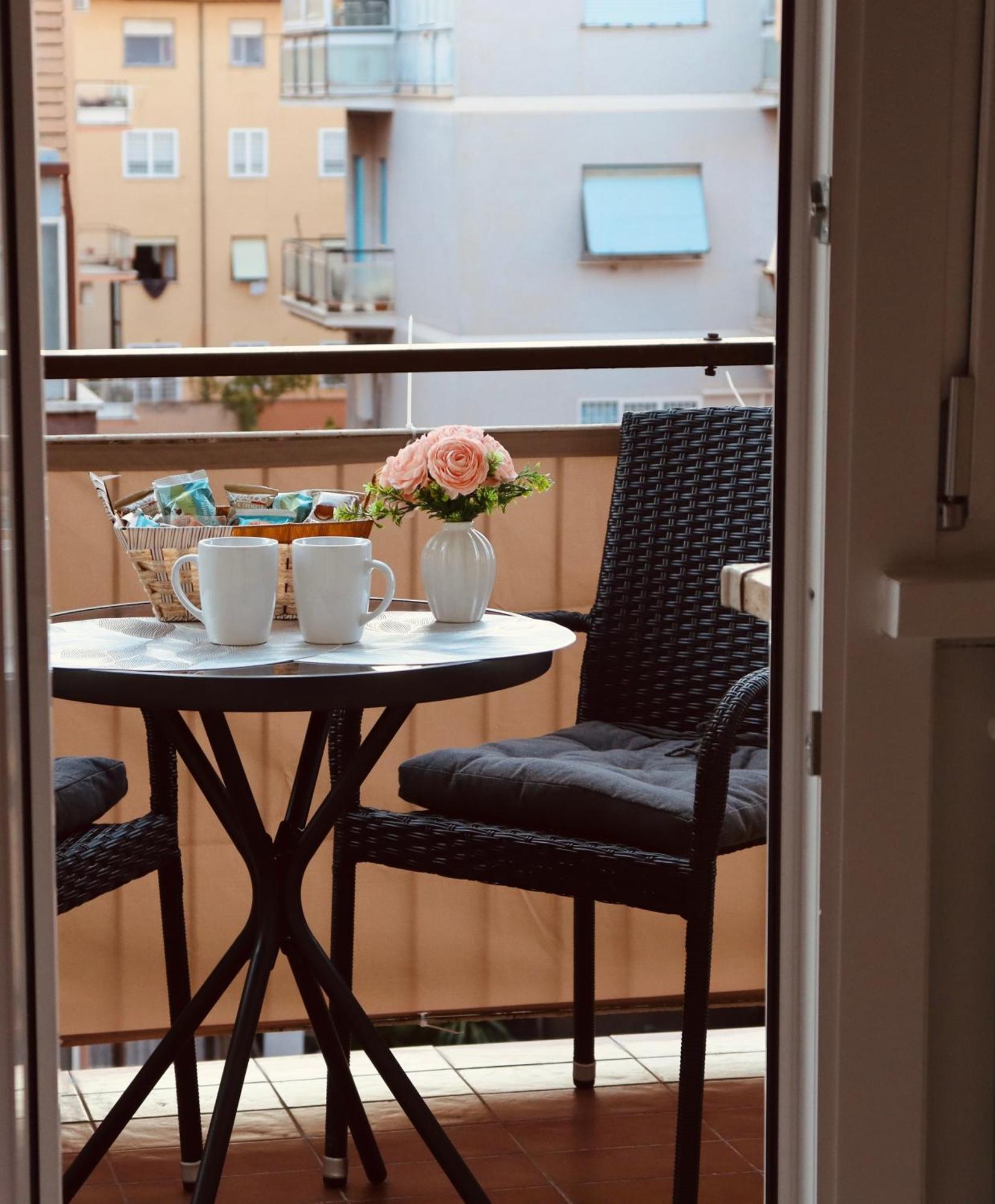 Bed & Breakfast - 200m Dalla Metro A Rome